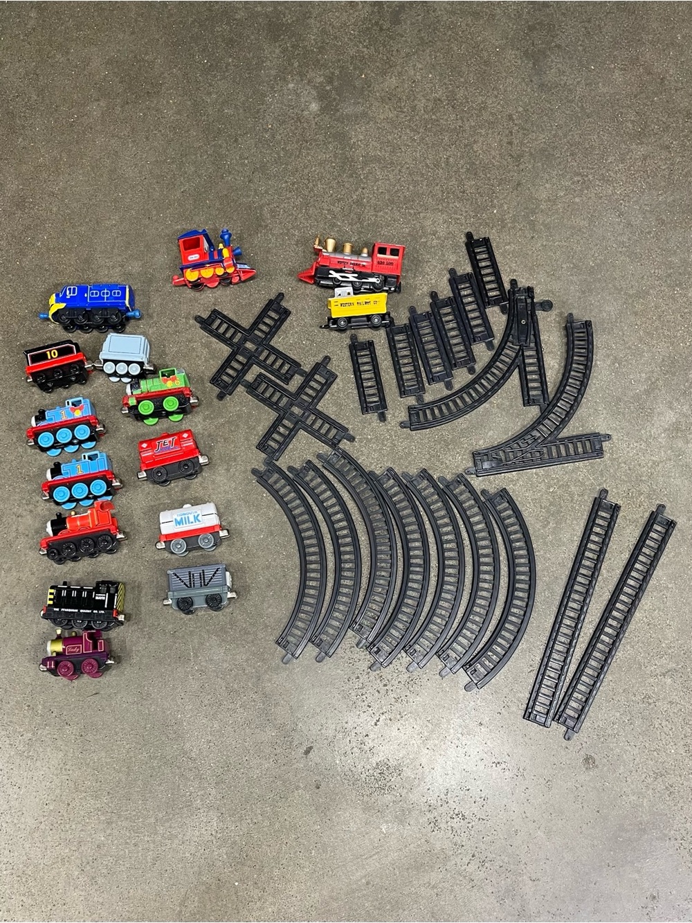 Thomas Friends Train Lot Percy Diesel Brewster Track Bundle
